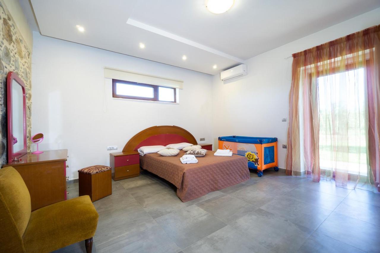 Iridanos Villa Kíssamos Exterior foto
